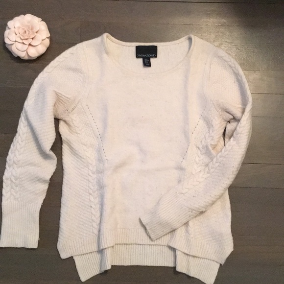 Perfect Fall Sweater! Cream with braided design - Picture 1 of 5